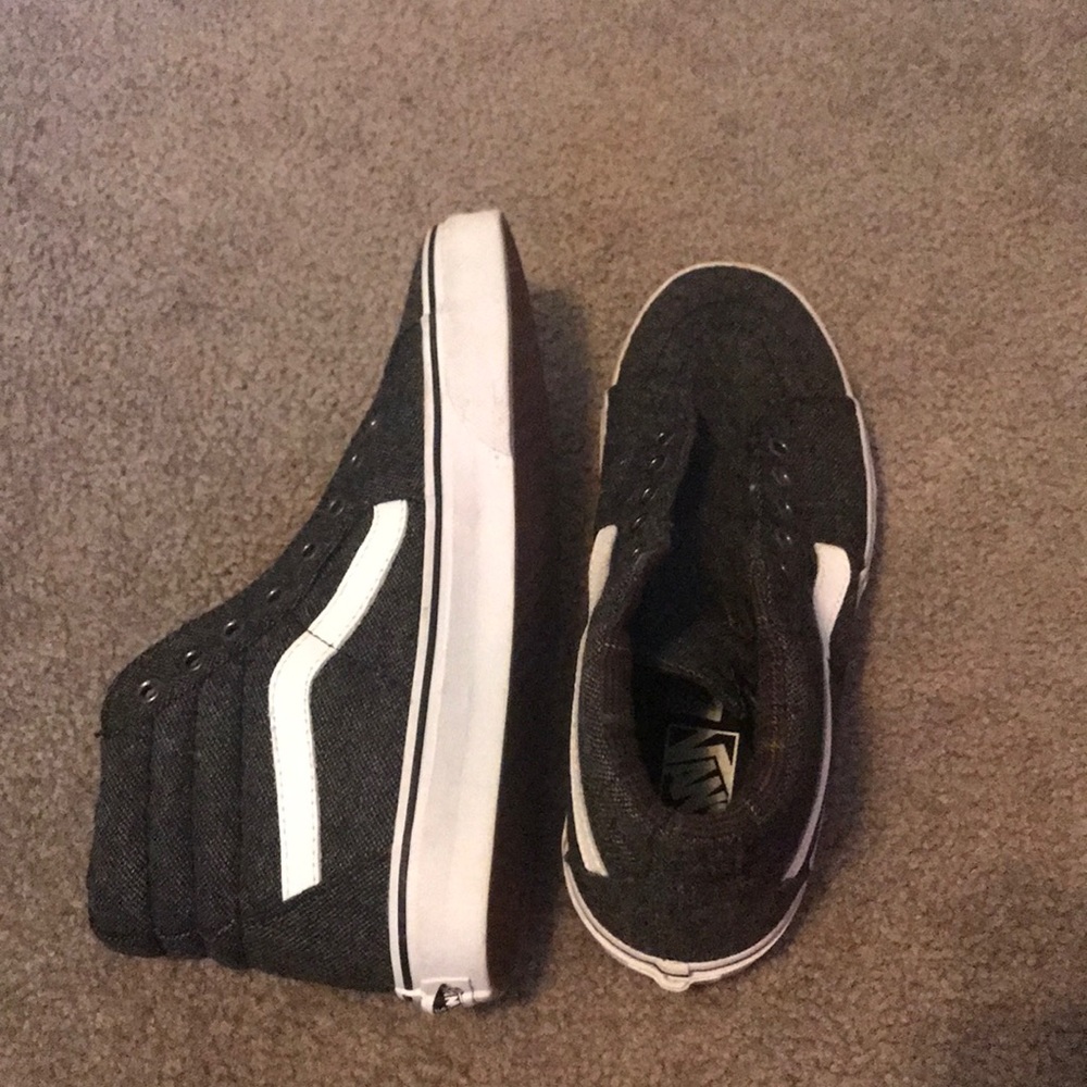 Grey Hightop Vans Size 7.5 Men’s Size 9.0 women’s
